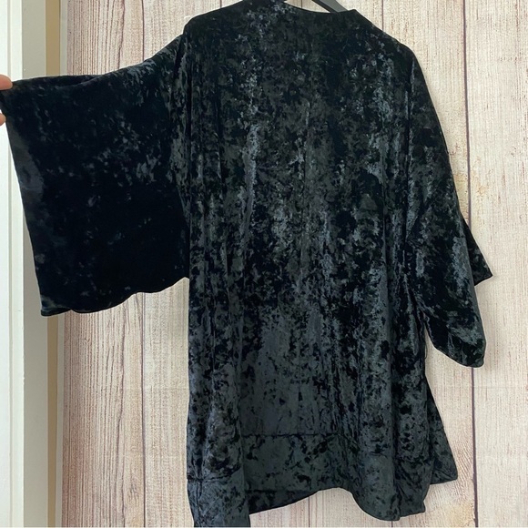 Free People Womens Black Velvet Robe size Small - Picture 10 of 12